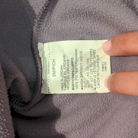 UA small shiny sweatshirt - Picture 9 of 9